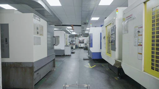 Worldboundgroup Injection Mold CNC Workshop Showcase